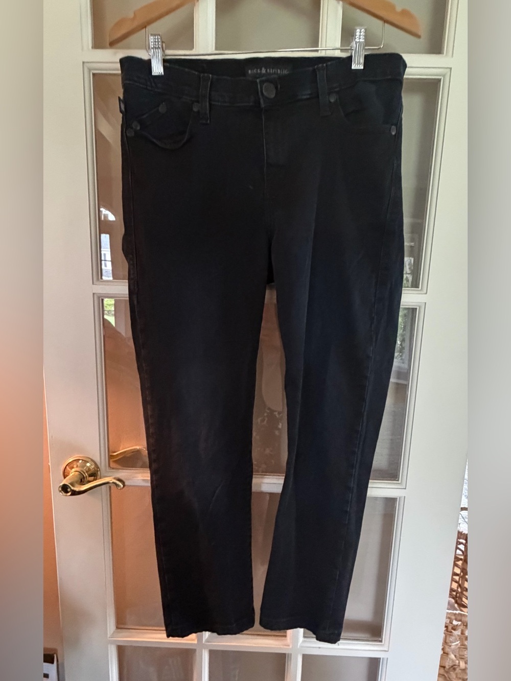 Rock & Republic Black Straight-Leg Women's Jeans Berlin 14